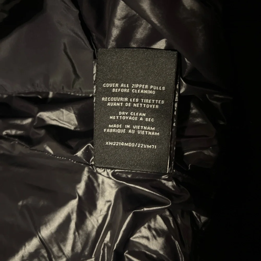 SAM. Billie Sherpa Puffer Vest. Black with White Trim - Picture 8 of 16